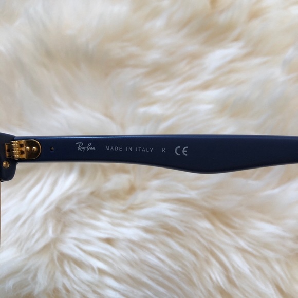 Ray Ban Sunglasses Unisex Like New - Picture 6 of 7